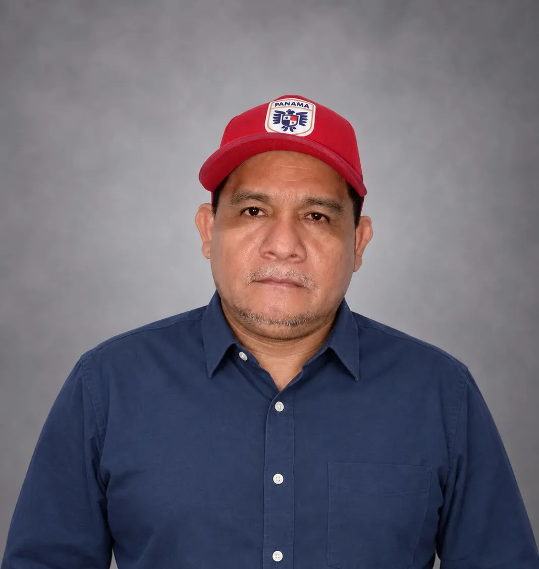 Víctor M. Concepción